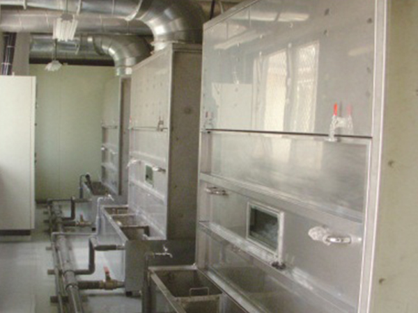 proimages/products/12Automatic_Produce/12-19Clean_room-coating/12-19-10Clean-room-coating-area.jpg